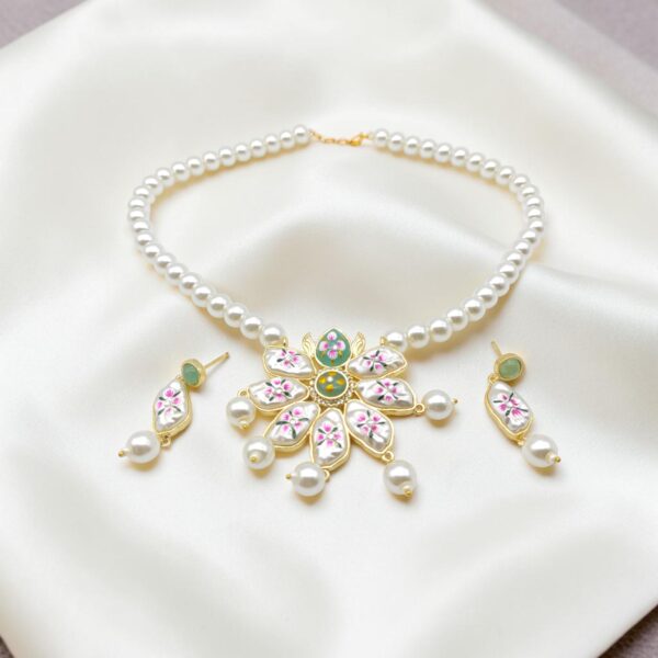 Hand Painted Floral Pearl Necklace Set – Mint