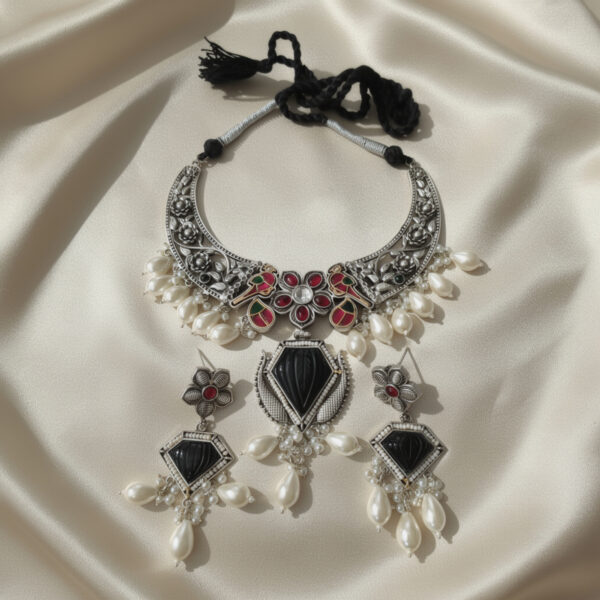 Oxidized Black Stone Pearl Statement Necklace Set