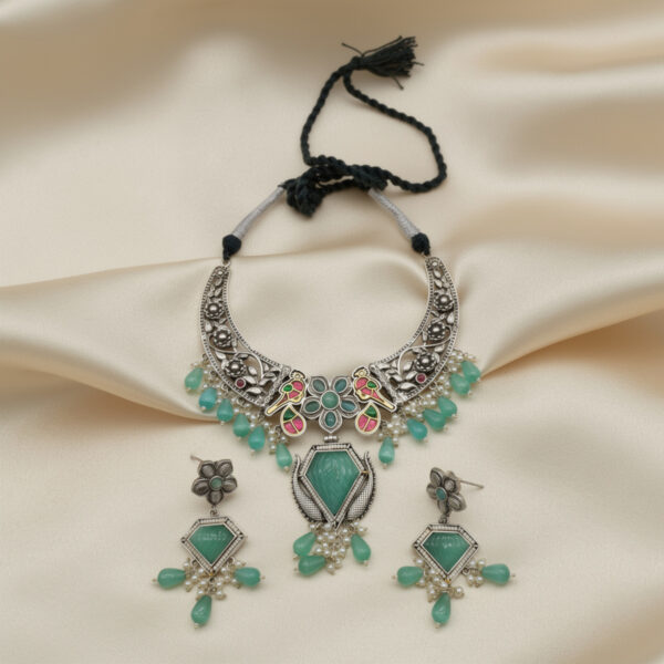 Oxidized Mint Green Pearl Statement Necklace Set