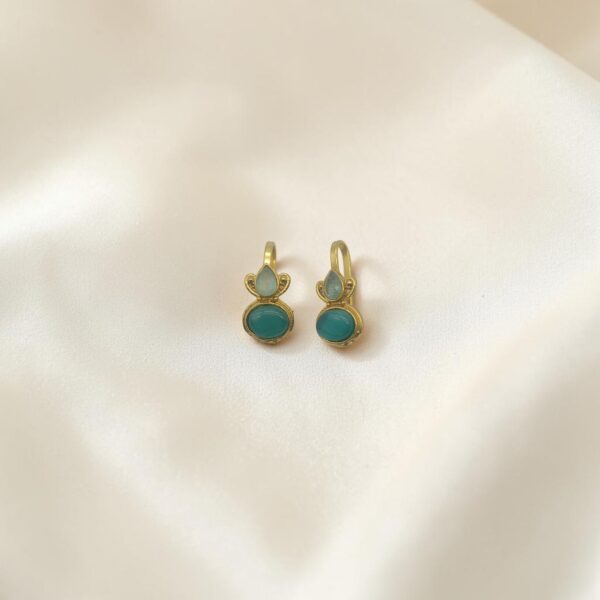 Elegant Aqua Blue Stone Bugadi